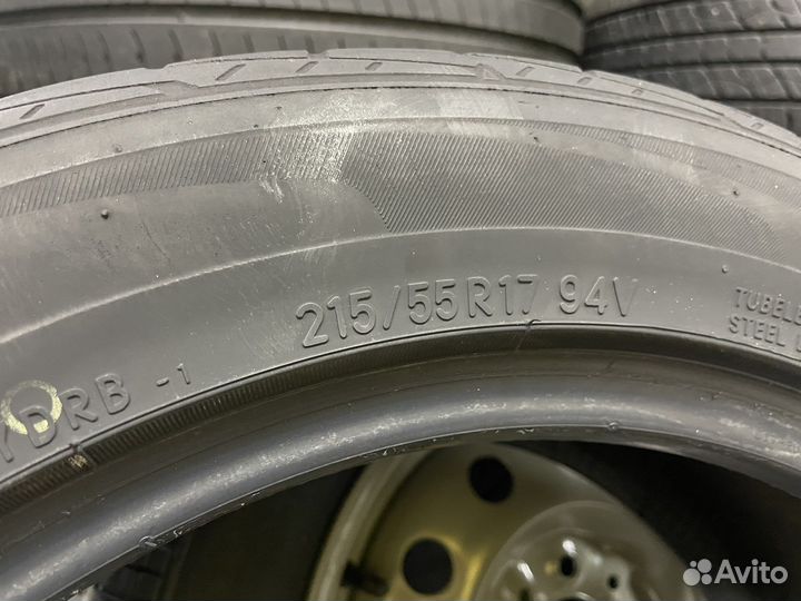 Toyo DRB 215/55 R17