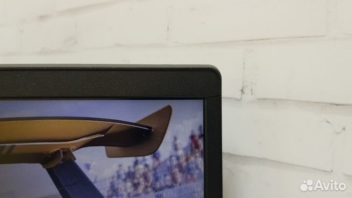 Мощный ноутбук Lenovo AMD3.1/15.6