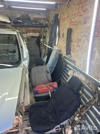 Разбор Рено Логан 1 2008 год