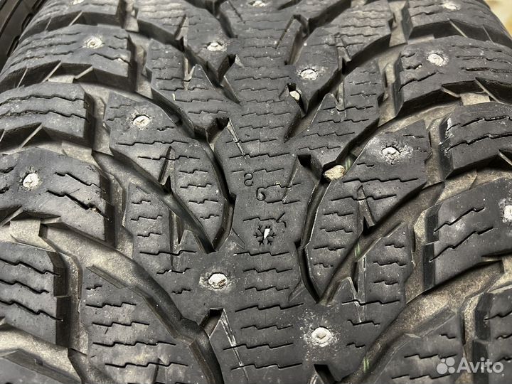 Nokian Tyres Hakkapeliitta 9 SUV 285/40 R22 110T