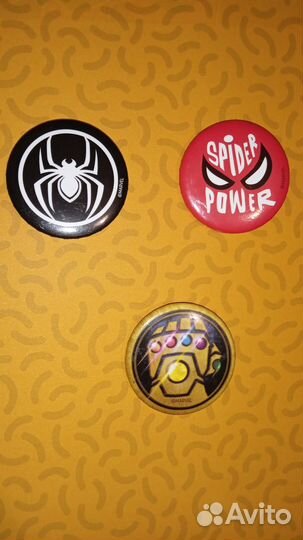 Значки Марвел оригинал