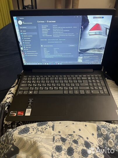 Lenovo AMD Ryzen 3 3200U