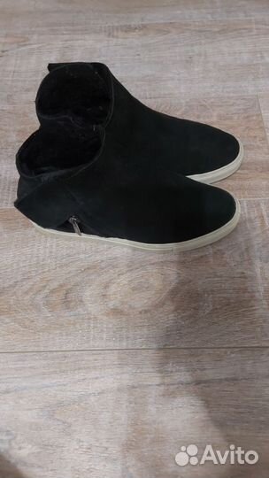 Ботинки женские