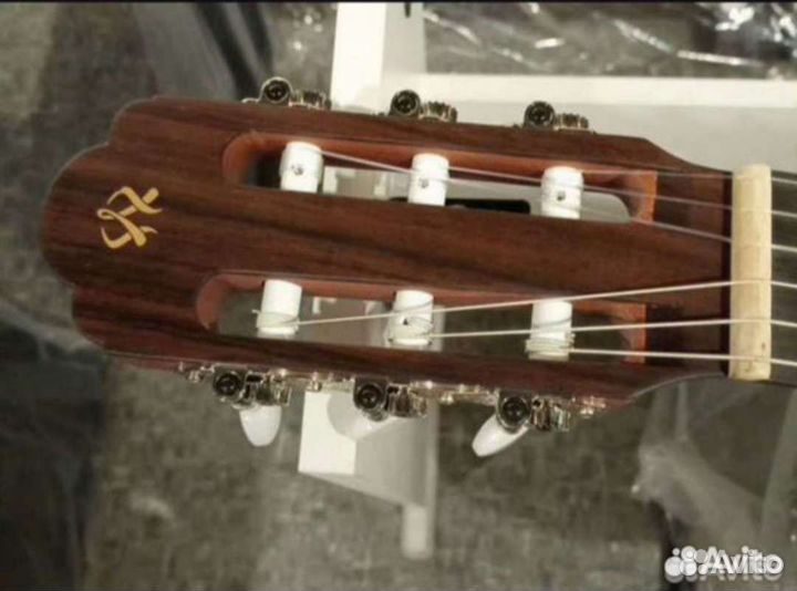 Гитара Newtone Лауреат Полный Массив+ Кейс жесткий