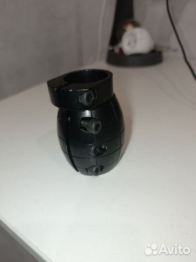 Зажим для трюкового самоката скс