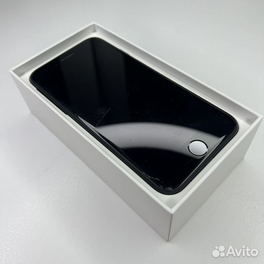 Телефон iPhone 7 128gb