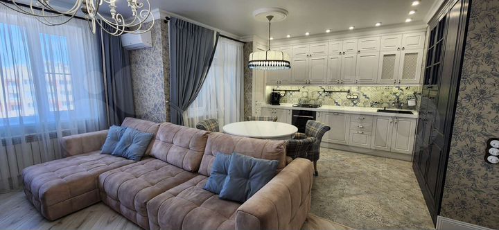 3-к. квартира, 87 м², 18/18 эт.