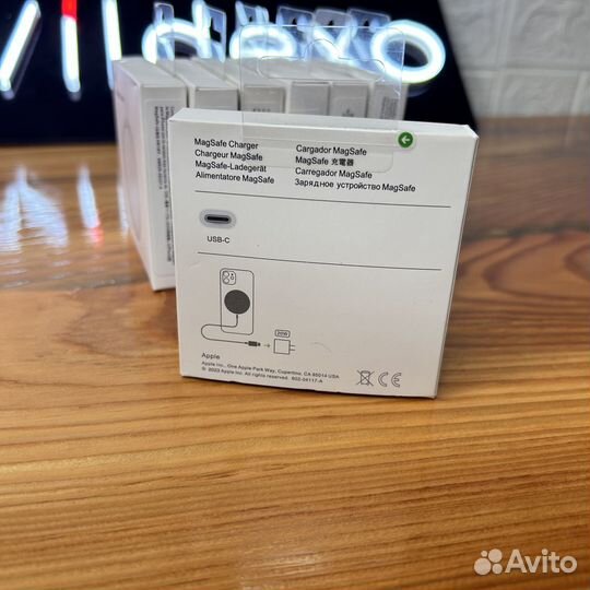 Беспроводная magsafe зарядка для iPhone