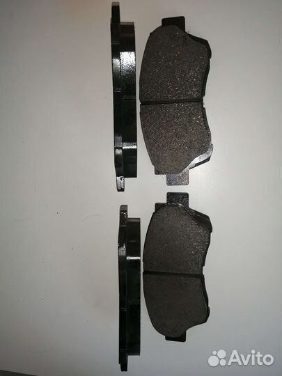 Колодки томозные перед Nisshinbo GX JZX GS JZS