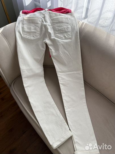 Джинсы bershka