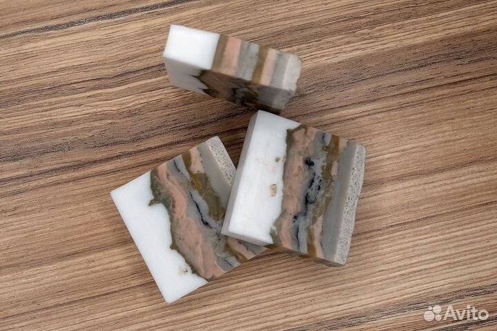 Мыло ручной работы с косметической глиной