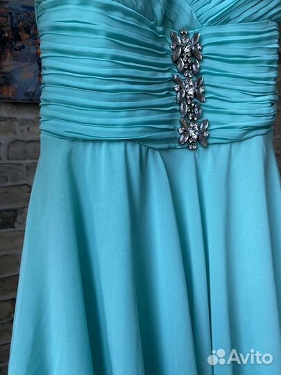 Платье вечернее