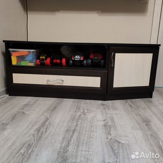 Комод - тумба под телевизор