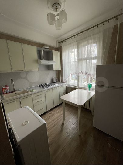 2-к. квартира, 50 м², 2/5 эт.