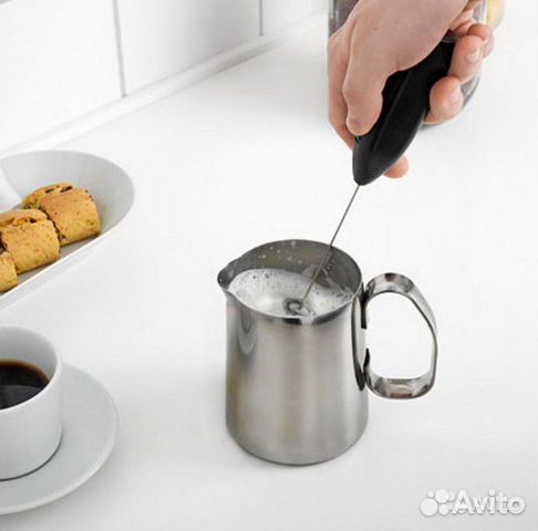 Взбиватель молока (капучинатор)