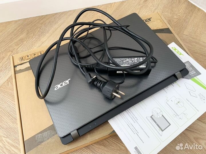 Ноутбук Acer V3 с коробкой + мышка