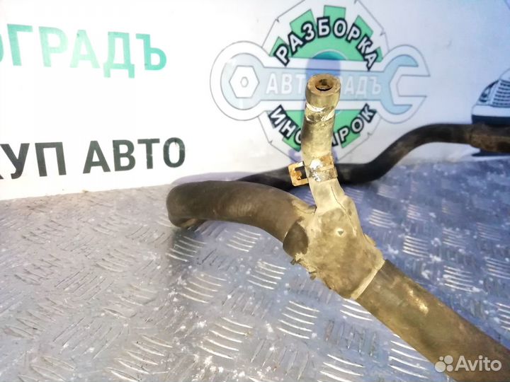 Патрубок охлаждения Ford Mondeo 3 2.0 2002г