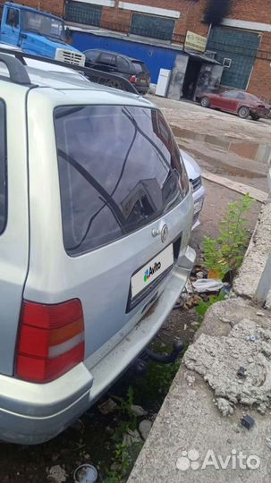 Volkswagen Golf 1.8 МТ, 1996, 200 000 км