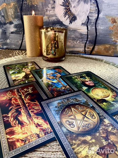 Таролог, Гадание на картах Таро