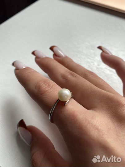 Серебряное кольцо