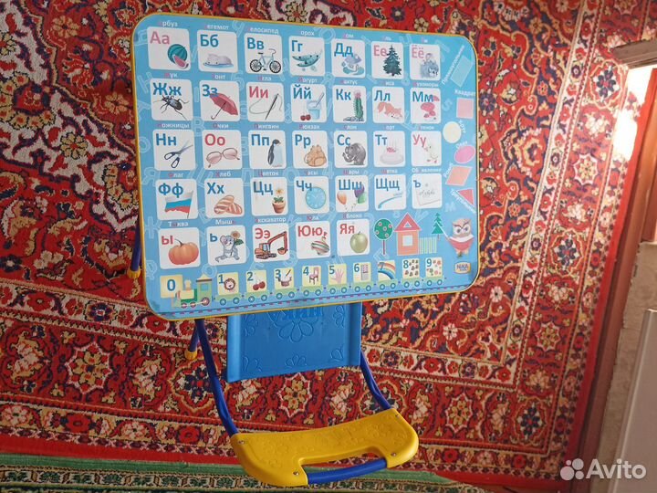 Детский столик и стульчик