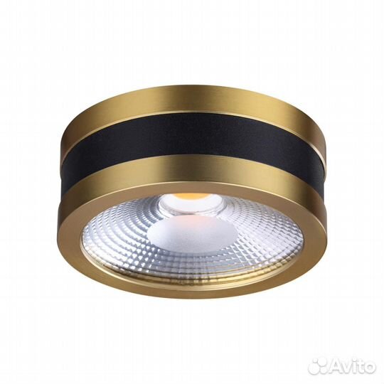 Светильник накладной светодиодный