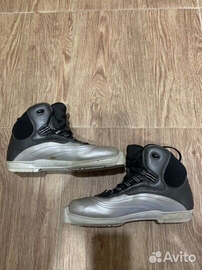 Лыжные ботинки fischer