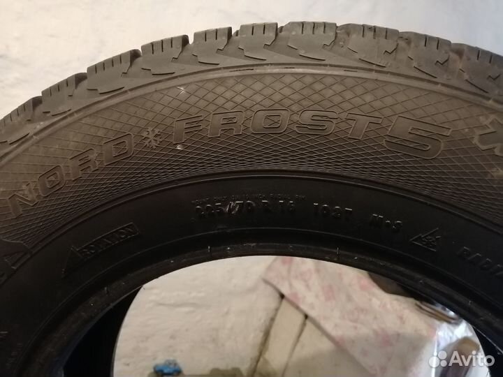 Gislaved Nord Frost 5 225/70 R16