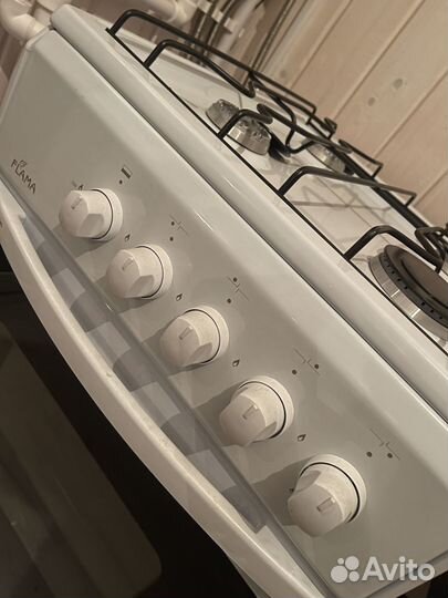 Продается газовая плита Flama RG24019-W