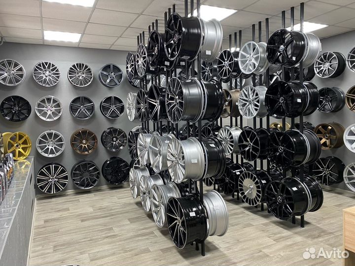 Диски Mercedes-Benz R18 5x112