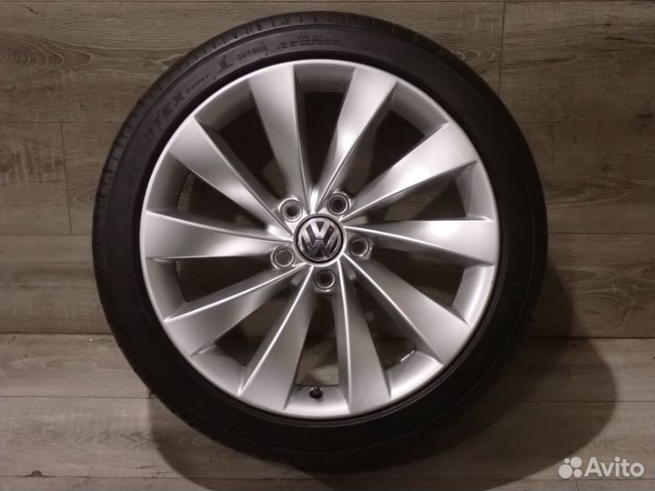 Комплект оригинальных колес R18 VW Passat