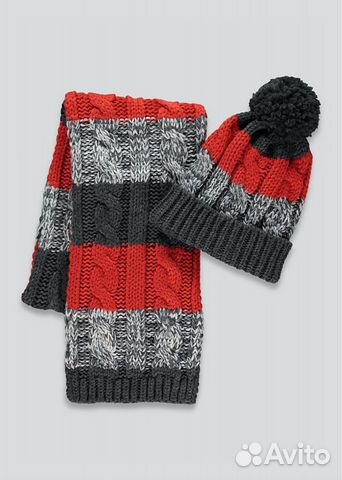 Комплект новый шапка+шарф 11-13 лет