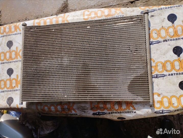 Радиатор кондиционера Suzuki Grand Vitara