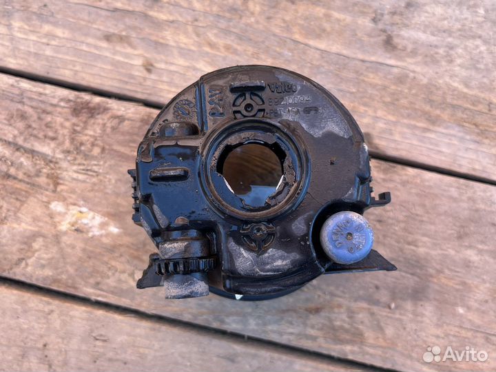 Противотуманая фара Ford Fusion