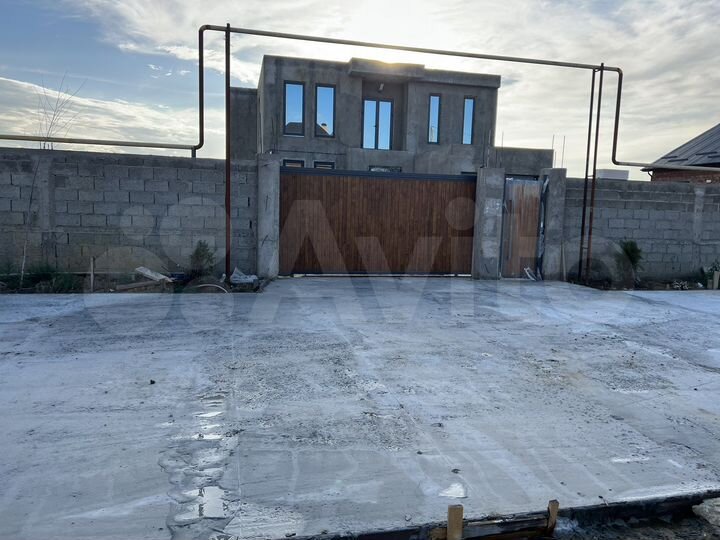 Дом 295 м² на участке 8 сот.