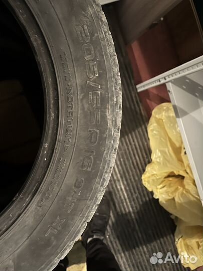 Nokian Tyres Hakkapeliitta 8 205/55 R16