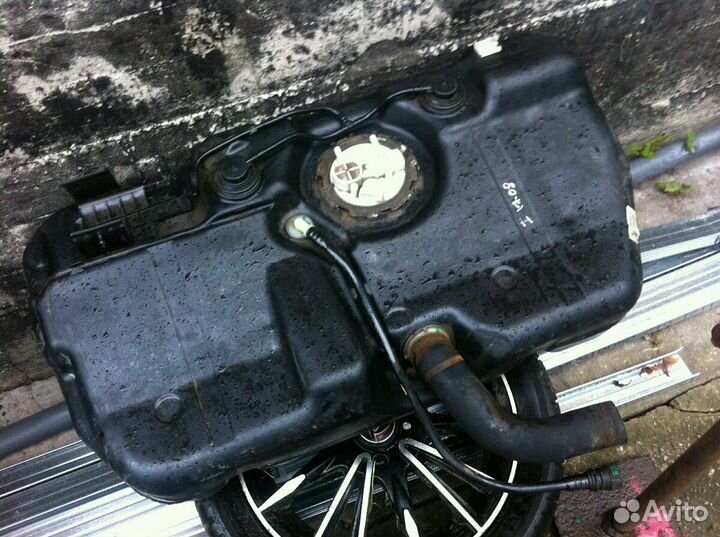 Топливный бак LADA Granta