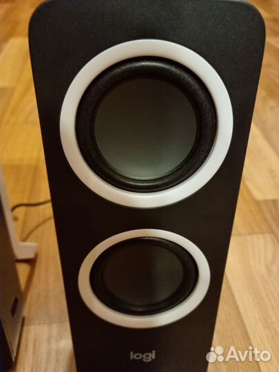 Колонки для компьютера Logitech Z200