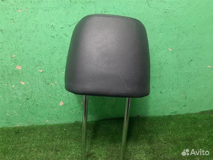 Подголовник Subaru Legacy/ Outback BM/B14 2010