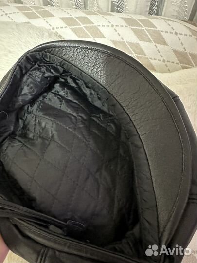 Кепка из натуральной кожи новая