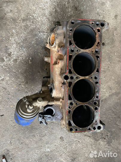 Блок двигателя Audi 80