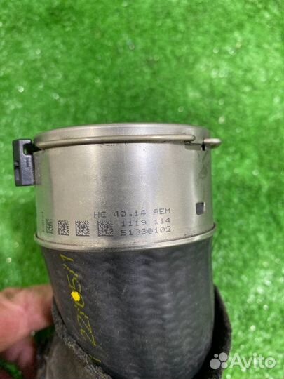 Патрубок охлаждения Mercedes-Benz A 177 608.915