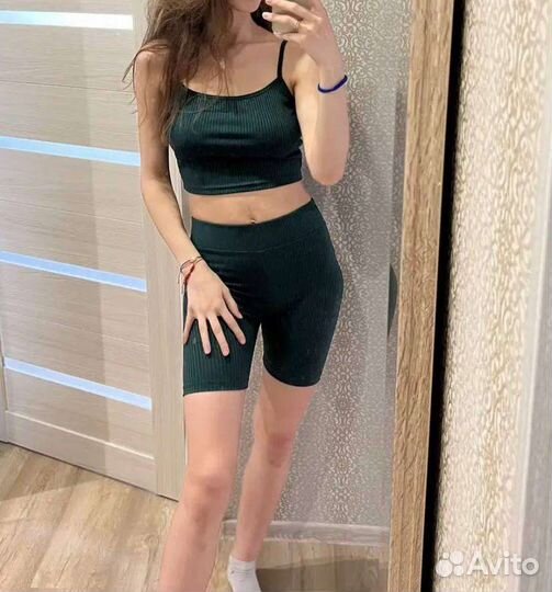 Спортивный костюм: велосипедки + топ 42 новое