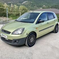 Ford Fiesta 1.3 MT, 2007, 226 000 км, с пробегом, цена 450 000 руб.