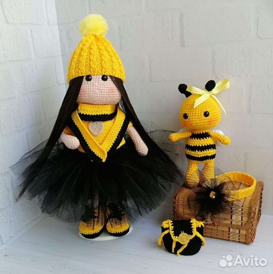 Вязаная кукла