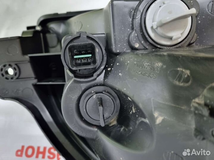 Фара передняя hyundai tucson 1 2004-2009г