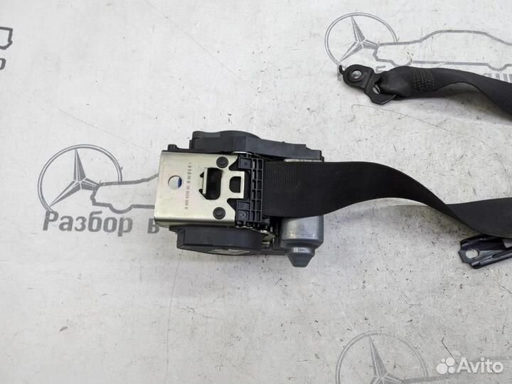 Ремень безопасности передний правый w211 E-class