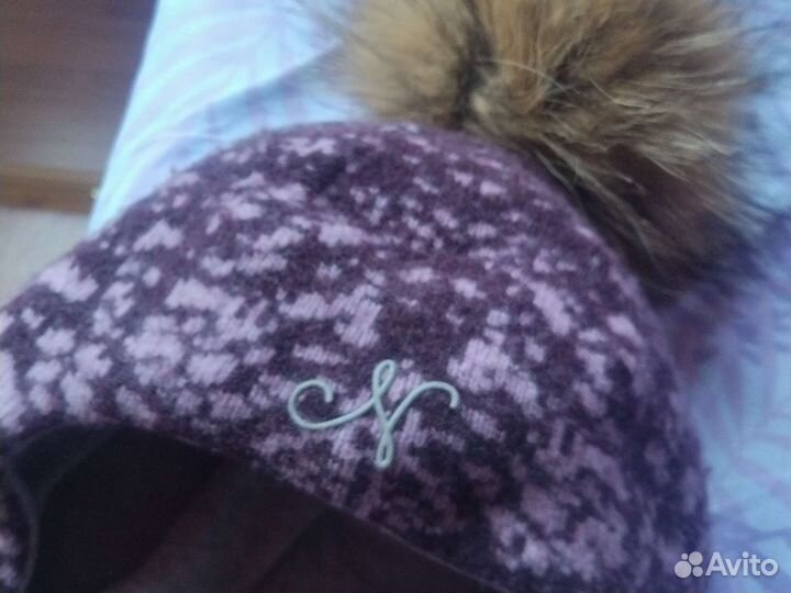 Шапка шлем 56 и 54размер цена за оба