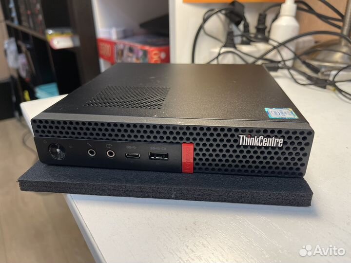 Lenovo Thinkcentre M920x