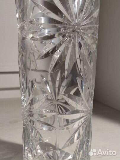 Ваза для цветов хрустальная